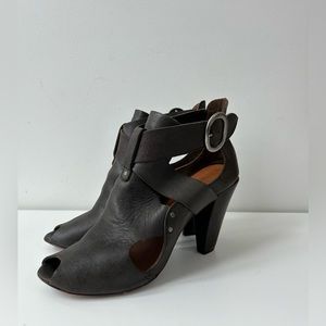 *sold* Coclico black booties. Size 39